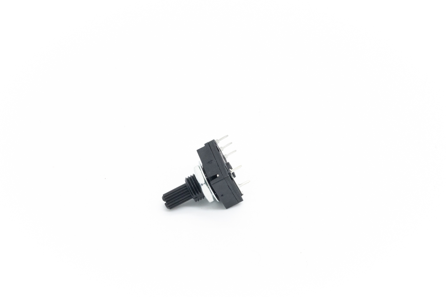 POTENCIOMETRO PTH WH0162